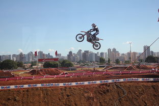 乐鱼体育下载-“武汉马拉松赛:从起点到终点,挑战极限!” 第3张 乐鱼体育下载-“武汉马拉松赛:从起点到终点,挑战极限!” 第3张